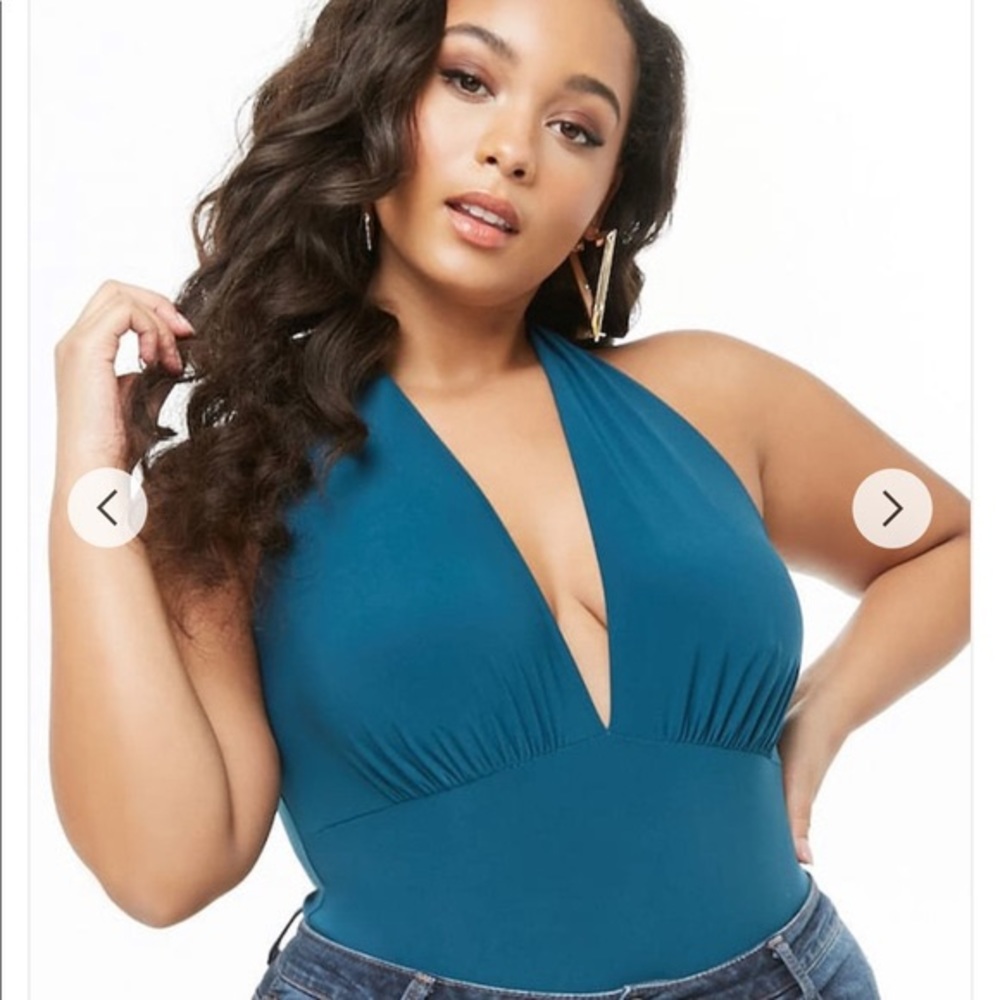🌿 2 for $15: NWT Forever 21 Plus Halter Bodysuit